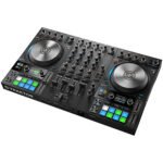 Native Instruments - Traktor Kontrol S4 Mk3