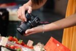 Appareil photo hybride Canon EOS R10 + RF-S 18-150mm f/3.5-6.3 IS STM – Image 2