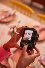 Appareil photo hybride Canon EOS R50 nu – Image 2