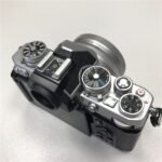Appareil photo hybride Nikon Z FC + Z DX 16-50mm f/3.5-6.3 Vintage Silver – Image 2