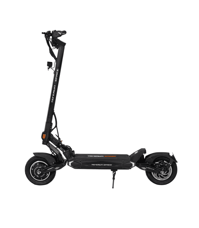 Troti-4Q-4-1.png Trottinette Électrique Teverun Space : Pratique et Performante – Image 1